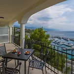 Palace Paulina Luxury