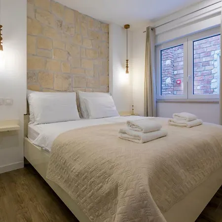 Palace Paulina Luxury
