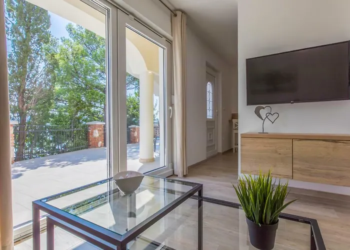 Lägenhet Palace Paulina Luxury Novi Vinodolski