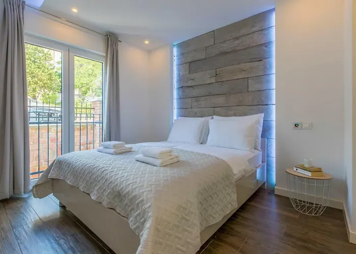 Palace Paulina Luxury Lägenhet Novi Vinodolski