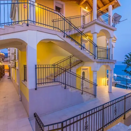 Palace Paulina Luxury Apartment *