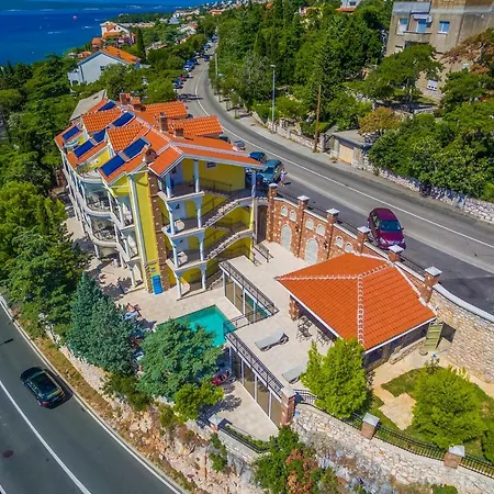 Palace Paulina Luxury Novi Vinodolski