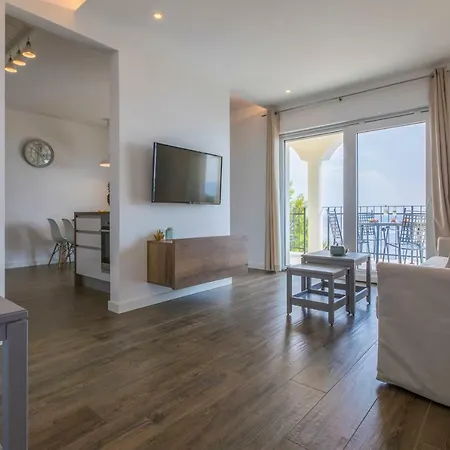 Apartment Palace Paulina Luxury *
