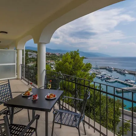 Palace Paulina Luxury